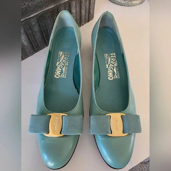 Salvatore Ferragamo Vara Bow Low Heel Turquoise  Leather Vintage Italy-SZ 5.5B - Picture 12 of 15